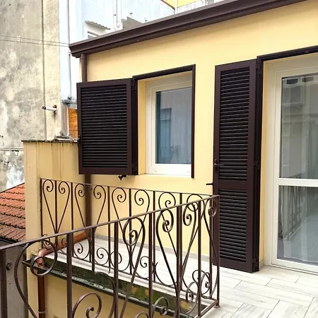 Blue Marine House Apartment